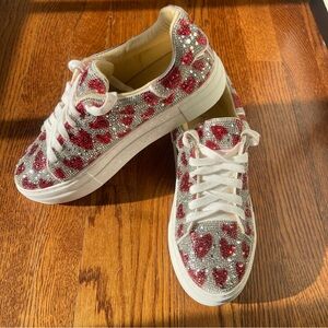Betsey Johnson Women's 7.5 Sidny platform sneakers an all-over rhinestone